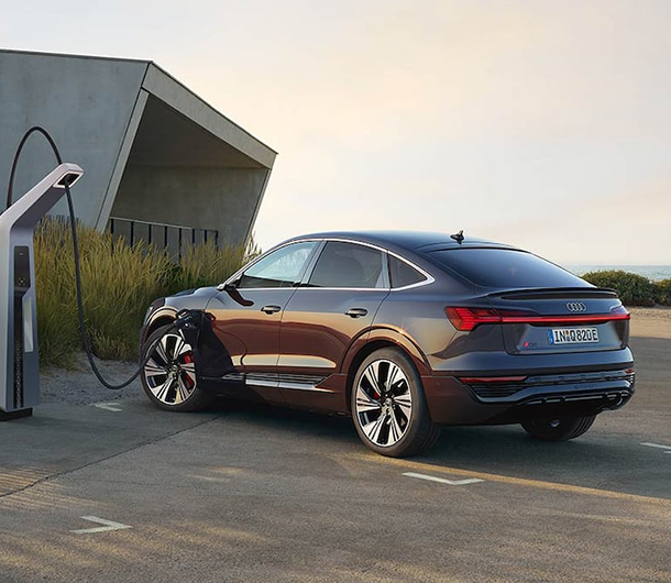 Q8 Sportback e-tron